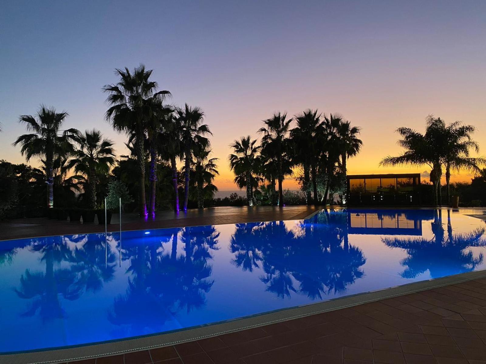 Baia Di Ulisse Wellness & Spa Сан-Леоне Екстер'єр фото